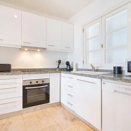 Golf Y Mar A 아파트호텔